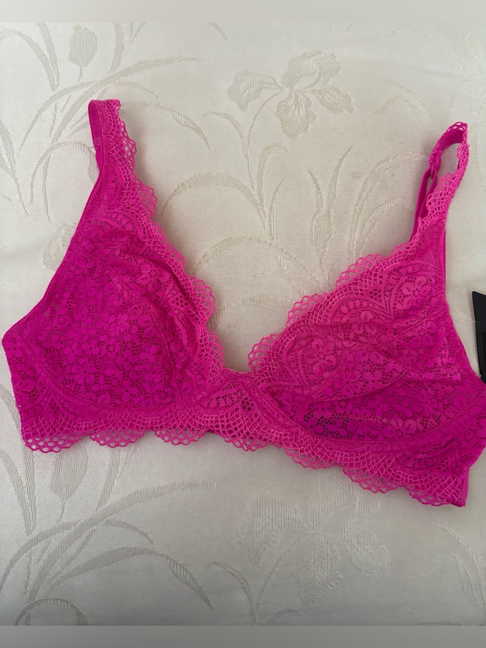 Ambrielle Bra Small Extreme Pink Lace  Bralette  Adjustable Strap NWT Sz S/5